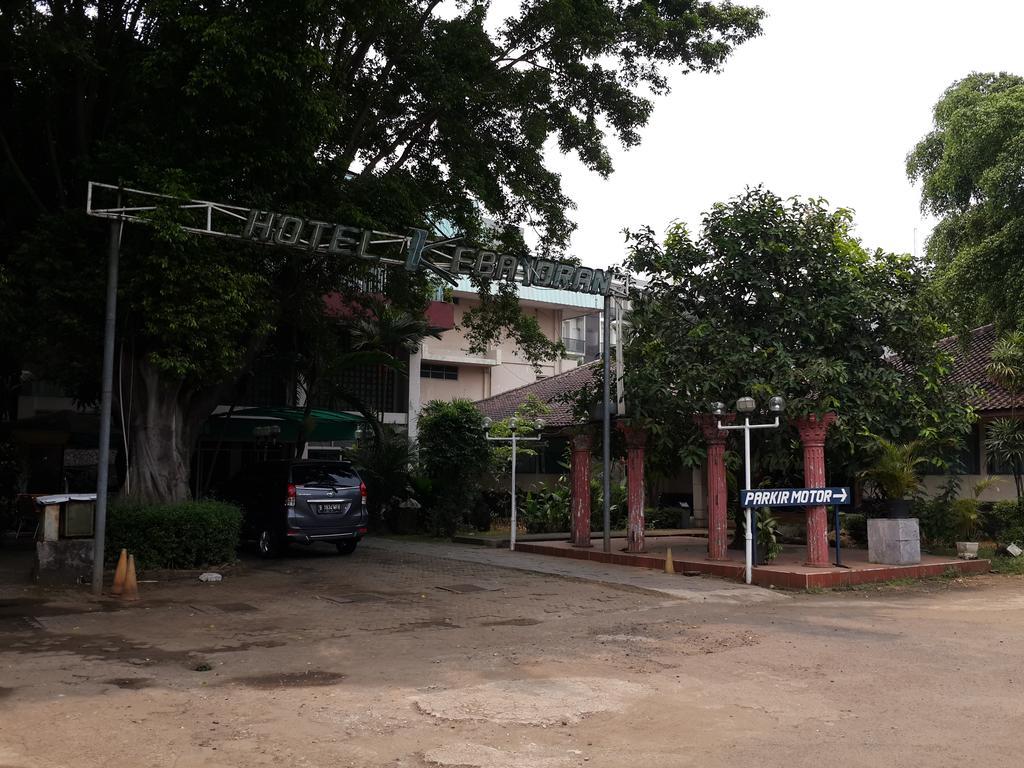 Reddoorz Near Kebayoran Baru Blok S 3*